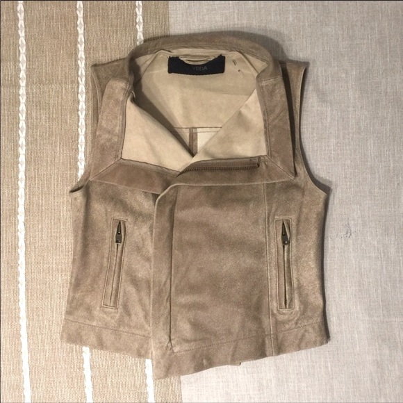 Veda Leather Vest size M - Picture 2 of 9